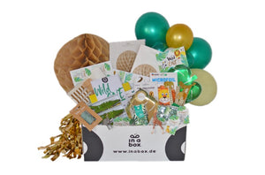 Bild der Wild One Party von in a box mit Dekoration Wabenball Ballons und vieles mehr