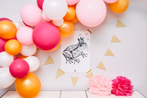 Sweet Princess in a box - Spiel Küss den Froschkönig und herrschaftliche Luftballon Girlande